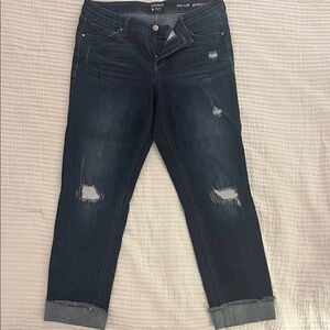 Crown & Ivy Women's Dark Blue Distressed Cropped Jeans